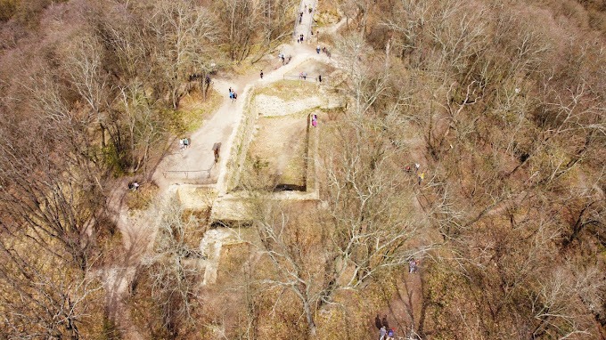 nový-hrad-u-kunratic