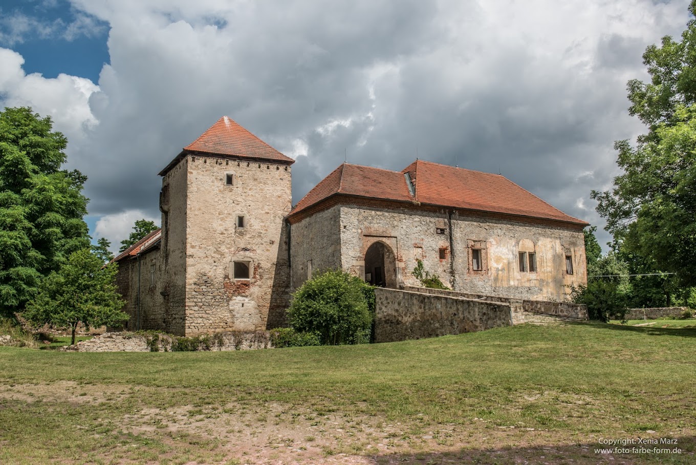 tvrze-kestřany