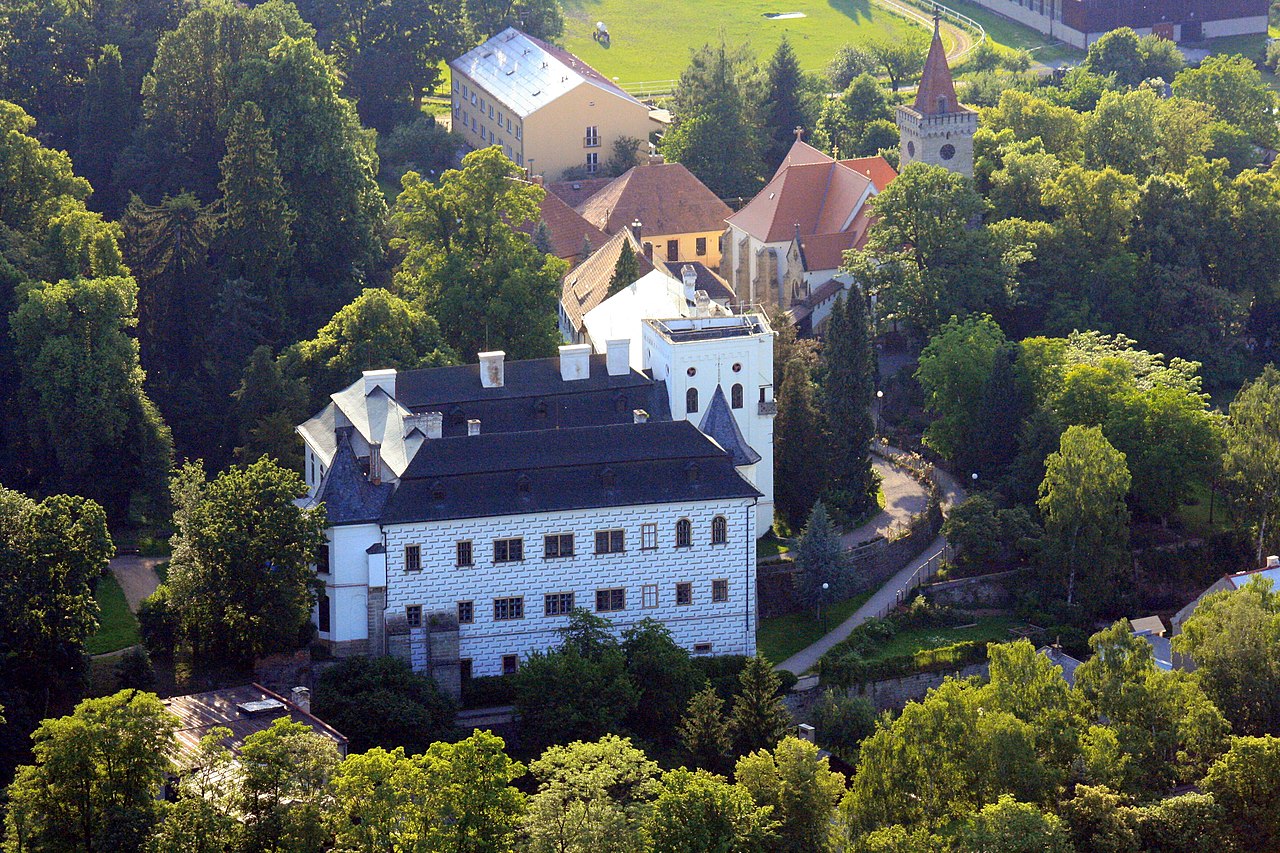 zámek Slatiňany